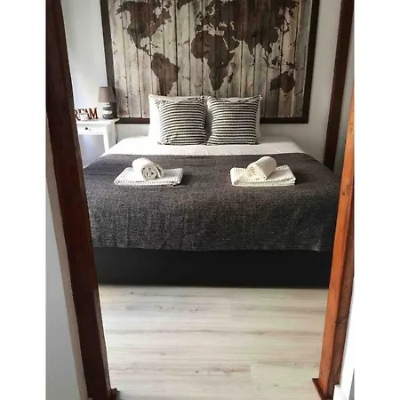 Lazaros Dream House Апартаменти Лісабон